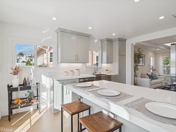 523 S Francisca Avenue, Redondo Beach CA 90277