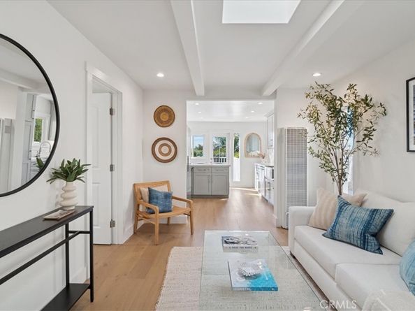 523 S Francisca Avenue, Redondo Beach CA 90277