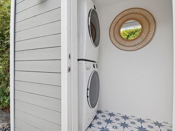 523 S Francisca Avenue, Redondo Beach CA 90277