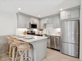 523 S Francisca Avenue, Redondo Beach CA 90277