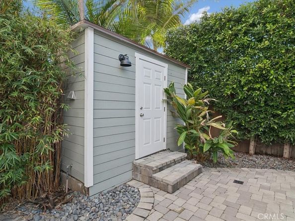 523 S Francisca Avenue, Redondo Beach CA 90277