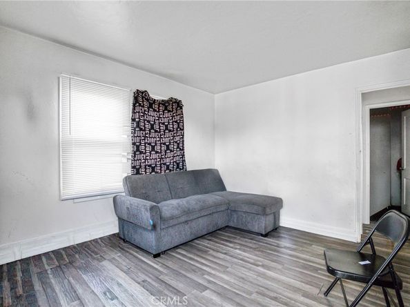 300 E 55th Street, Los Angeles CA 90011