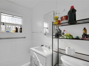 300 E 55th Street, Los Angeles CA 90011