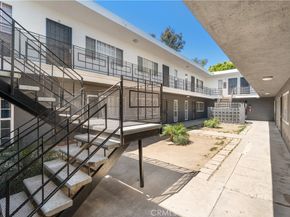 1850 Gardenia Avenue, Long Beach CA 90806