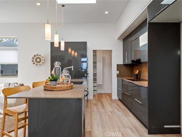 726 W 37th Street, San Pedro CA 90731