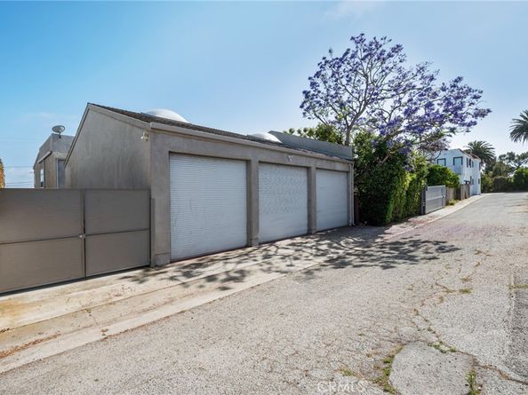 726 W 37th Street, San Pedro CA 90731