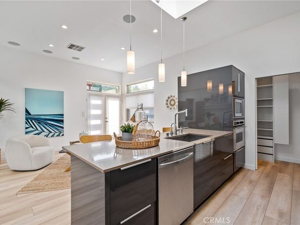 726 W 37th Street, San Pedro CA 90731