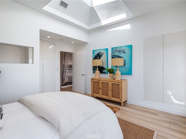 726 W 37th Street, San Pedro CA 90731