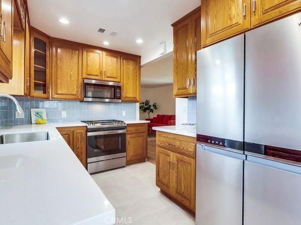6513 Denmead Street, Lakewood CA 90713