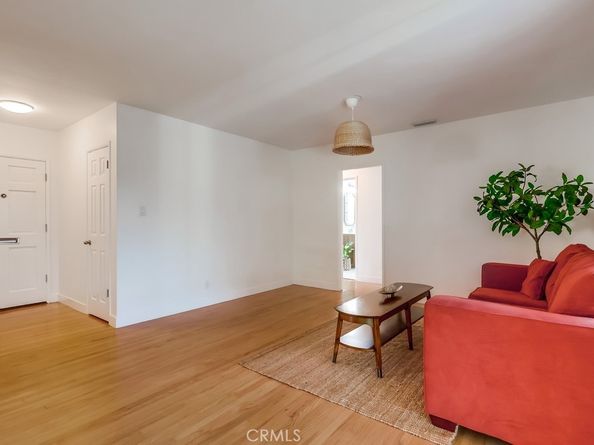 6513 Denmead Street, Lakewood CA 90713