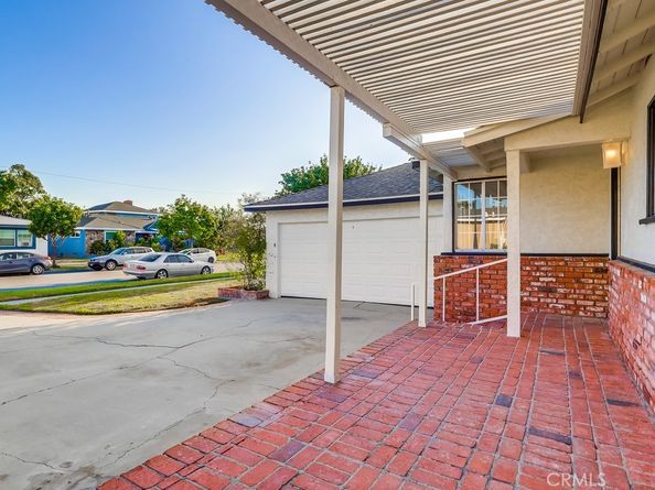 6513 Denmead Street, Lakewood CA 90713