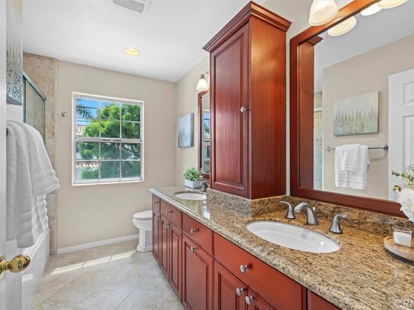 1760 9th Street, Manhattan Beach CA 90266