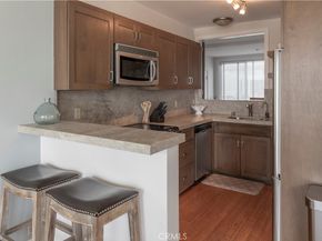 901 Ocean Avenue, Santa Monica CA 90403