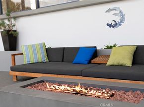 901 Ocean Avenue, Santa Monica CA 90403