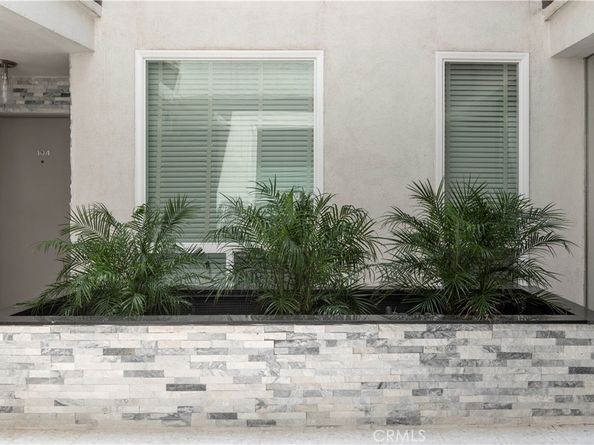 901 Ocean Avenue, Santa Monica CA 90403