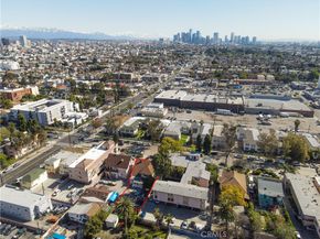 1619 S St Andrews Place, Los Angeles CA 90019