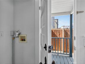 521 Olive Avenue, Long Beach CA 90802