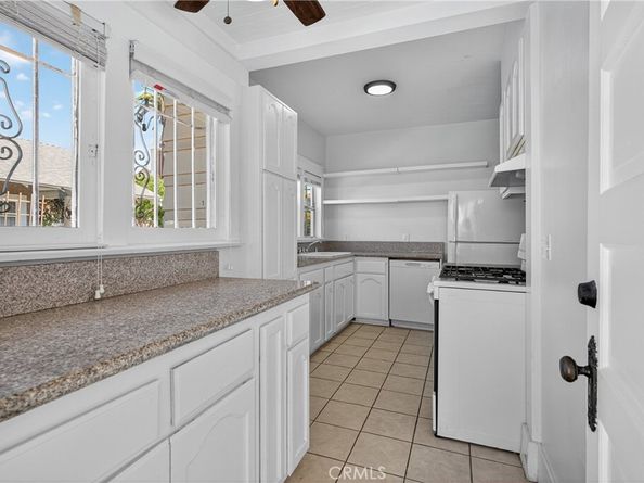 521 Olive Avenue, Long Beach CA 90802