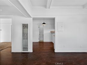 521 Olive Avenue, Long Beach CA 90802