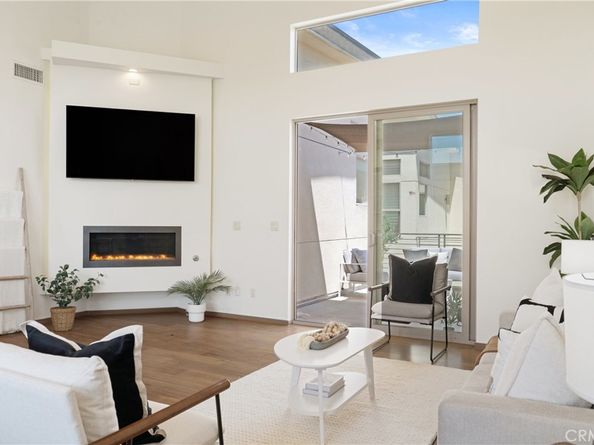 2205 Rockefeller Lane B, Redondo Beach CA 90278