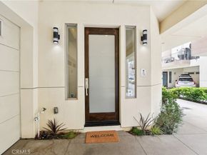 2205 Rockefeller Lane B, Redondo Beach CA 90278