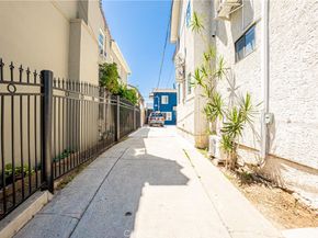 1035 S Catalina Street, Los Angeles CA 90006