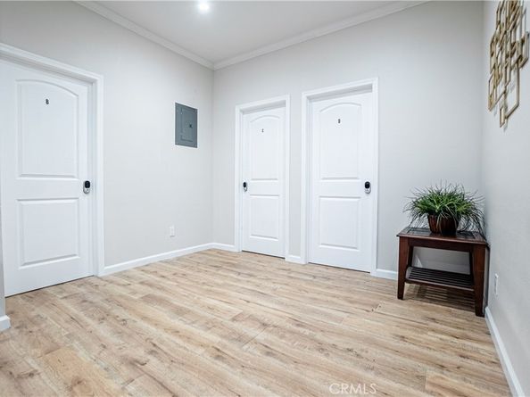 1035 S Catalina Street, Los Angeles CA 90006