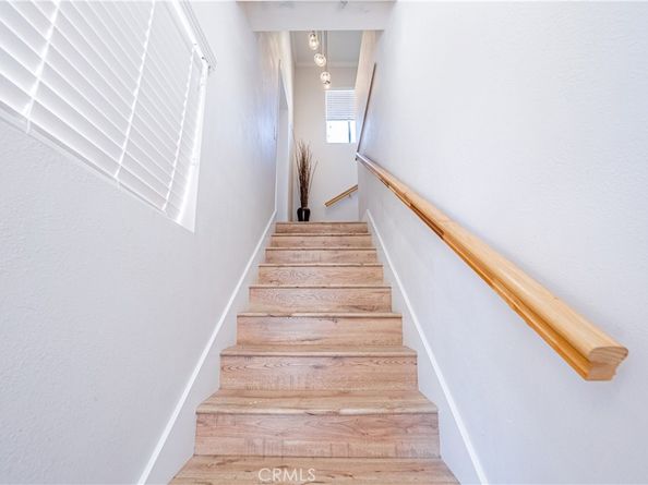 1035 S Catalina Street, Los Angeles CA 90006