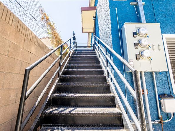 1035 S Catalina Street, Los Angeles CA 90006