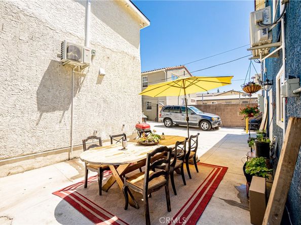1035 S Catalina Street, Los Angeles CA 90006