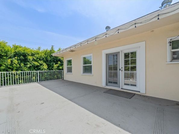 268 S Norton Avenue, Los Angeles CA 90004