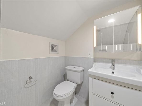 268 S Norton Avenue, Los Angeles CA 90004