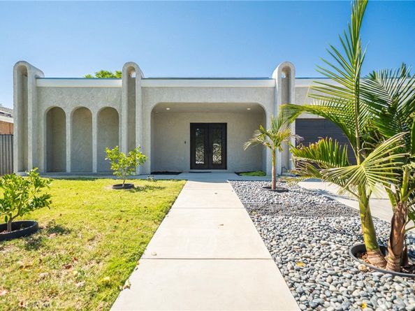 22046 Kinzie Street, Chatsworth CA 91311
