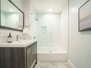 22046 Kinzie Street, Chatsworth CA 91311