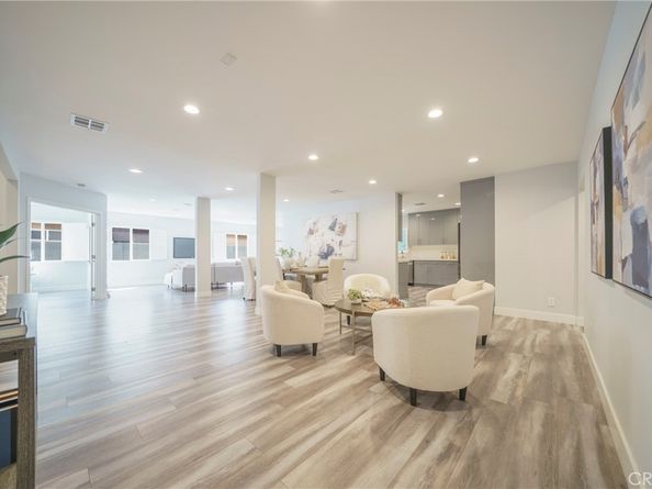 22046 Kinzie Street, Chatsworth CA 91311