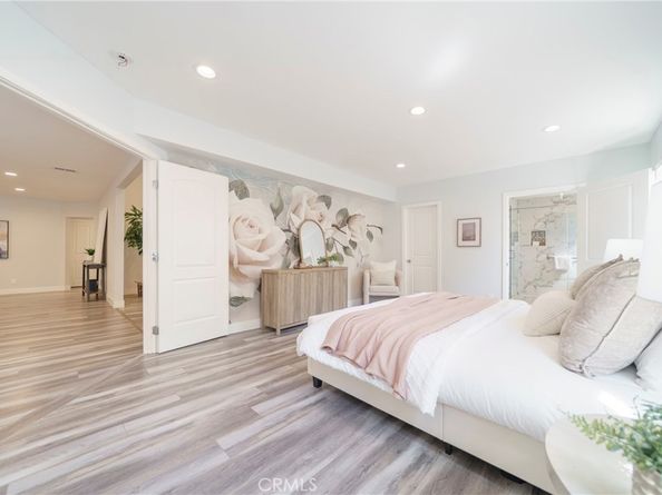 22046 Kinzie Street, Chatsworth CA 91311