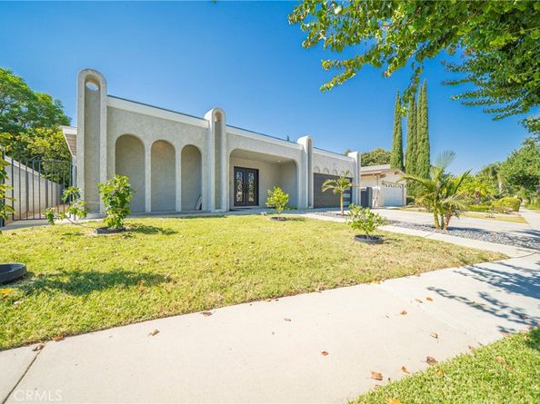 22046 Kinzie Street, Chatsworth CA 91311