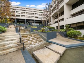 880 W 1st Street 309, Los Angeles CA 90012