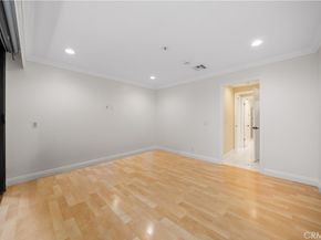 880 W 1st Street 309, Los Angeles CA 90012