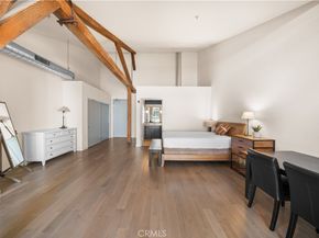 527 Molino Street 213, Los Angeles CA 90013