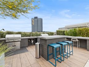 527 Molino Street 213, Los Angeles CA 90013