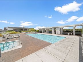 527 Molino Street 213, Los Angeles CA 90013