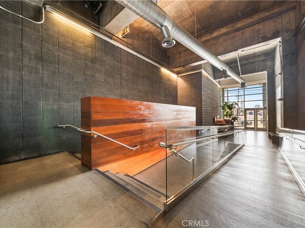 527 Molino Street 213, Los Angeles CA 90013