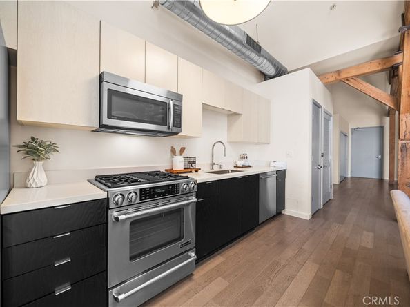 527 Molino Street 213, Los Angeles CA 90013