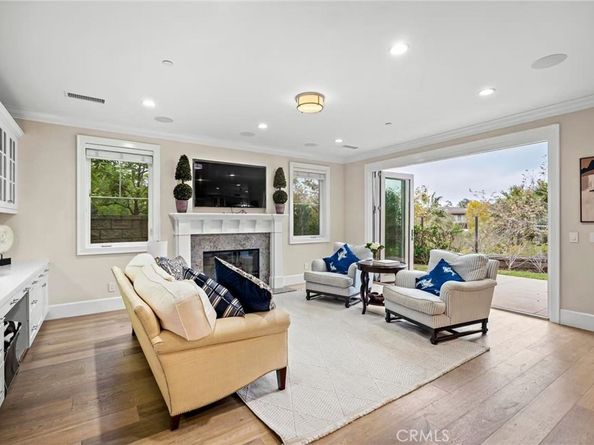 4 Summer House Lane, Newport Beach CA 92660