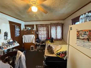 860 W 54th, Los Angeles CA 90037