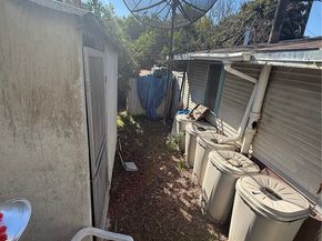 860 W 54th, Los Angeles CA 90037