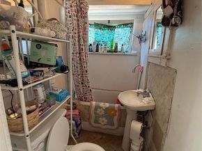 860 W 54th, Los Angeles CA 90037