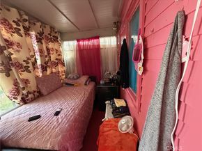 860 W 54th, Los Angeles CA 90037