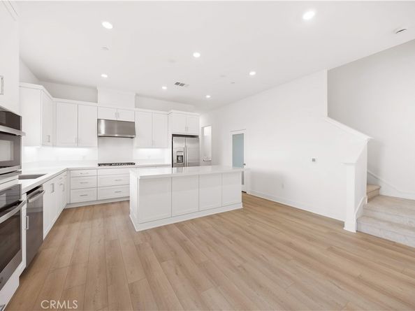 289 Shoveler, Irvine CA 92618